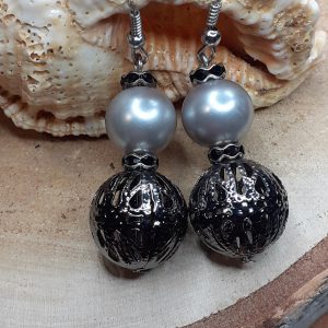 Boucles perles métal
