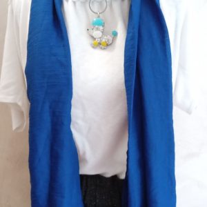 Foulard bleu pendentif chien