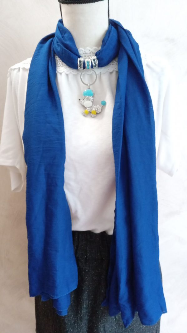 Foulard bleu pendentif chien