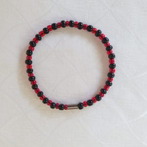 Bracelet en perles de rocailles.