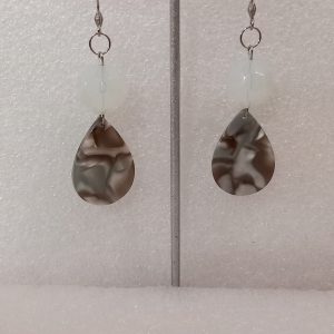Boucles d'oreilles vintage en acétate, avec des crochets en acier inoxydable 316.